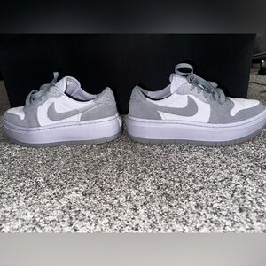 Air Jordan 1 Elevate Low Women Size 6.5
